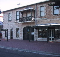 Beachport Old Wool And Grain Store Museum - Sydneys Hotel