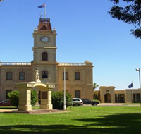Discovering Historic Kadina Town Drive - Sydneys Hotel
