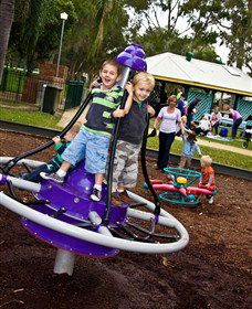 Laguna Park - Sydneys Hotel 0