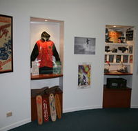 Surf World Gold Coast - Sydneys Hotel