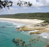 Main Beach North Stradbroke Island - Sydneys Hotel