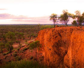 Baldy Top Lookout - Sydneys Hotel 0