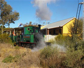 Red Cliffs Historical Steam Railway - Sydneys Hotel 0