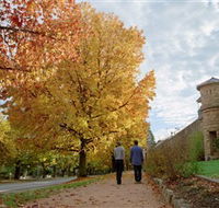 Indigo Gold Trail - Sydneys Hotel