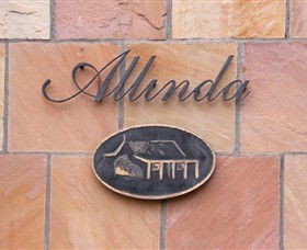 Allinda Winery - Sydneys Hotel 0
