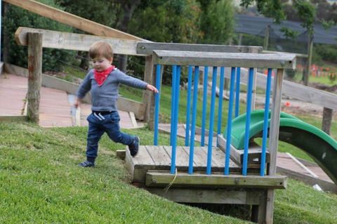 Tuckerberry Hill - Sydneys Hotel 7