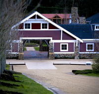Ocean Eight Vineyard  Winery - Sydneys Hotel