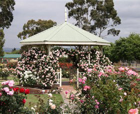 Morwell Centenary Rose Garden - Sydneys Hotel 0
