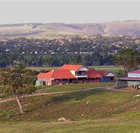 Bacchus Hill Winery - Sydneys Hotel
