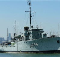HMAS Castlemaine Museum Ship - Sydneys Hotel