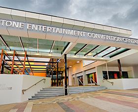 Gladstone Entertainment And Convention Centre - Sydneys Hotel 0