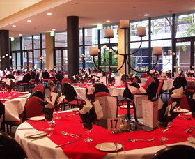 Bathurst Memorial Entertainment Centre - Sydneys Hotel 2