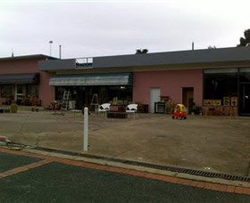 Ross Relics Yass - Sydneys Hotel 0