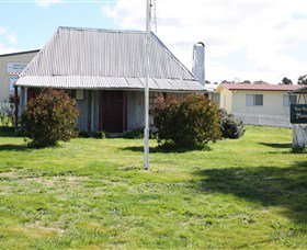 Pye Cottage - Sydneys Hotel 0