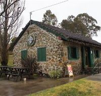Crofters Cottage - Sydneys Hotel