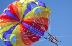 Port Stephens Parasailing - Sydneys Hotel 0