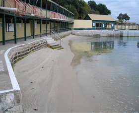 Dawn Fraser Baths - Sydneys Hotel 0