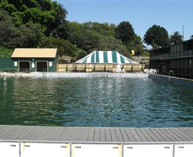 Dawn Fraser Baths - Sydneys Hotel 5