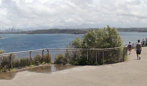 Fairfax Walk - Sydneys Hotel 1