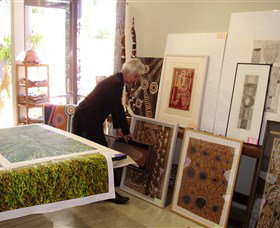 Bouddi Gallery - Contemporary Aboriginal Art - Sydneys Hotel 4