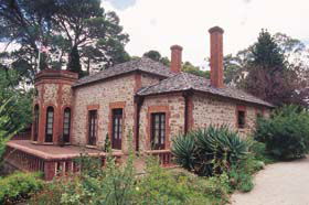 Old Government House - Sydneys Hotel 0