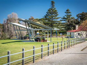 Bungala Park - Sydneys Hotel 0