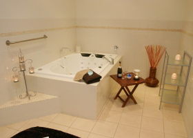 Visible Effects Cosmetic Clinic And Day Spa - Sydneys Hotel 1