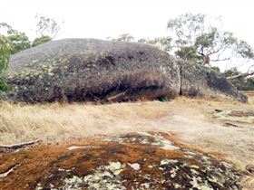 Tolmer Rocks - Sydneys Hotel 3