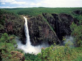 Wallaman Falls, Girringun National Park - Sydneys Hotel 0