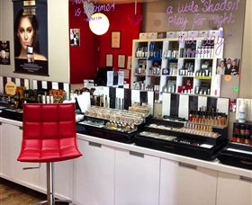 Vanity Day Spa - Sydneys Hotel 0