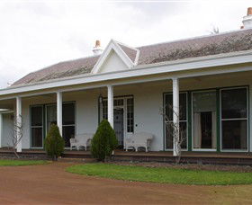 Skipton VIC Sydneys Hotel