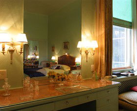 Mooramong - Sydneys Hotel 4