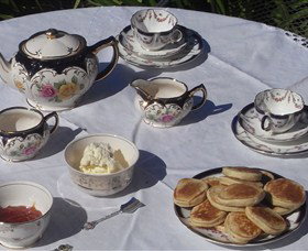 Hazeldean At Quandary, Ariah Park And Temora - Sydneys Hotel 2