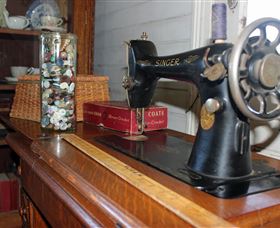 Hazeldean At Quandary, Ariah Park And Temora - Sydneys Hotel 5