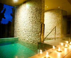 The Mineral Spa - Sydneys Hotel 7