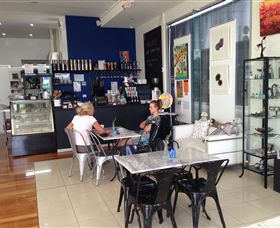 Blue Artz Gallery & Cafe - Sydneys Hotel 4