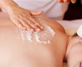 Prani Glow Day Spa - Sydneys Hotel 6