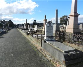 Ballarat General Cemeteries - Sydneys Hotel 0