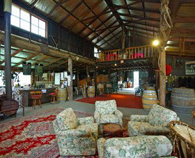 Paramoor Winery - Sydneys Hotel 1