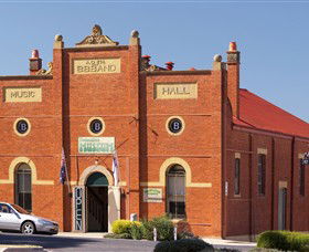 Corowa Federation Museum - Sydneys Hotel 0