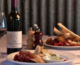 Del Rios Of Mt Anakie - Sydneys Hotel 2