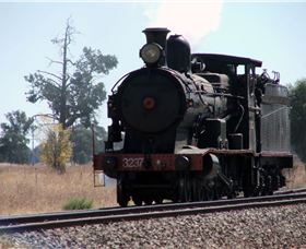 Lachlan Valley Railway - Sydneys Hotel 2