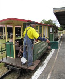 Alexandra Timber Tramway - Sydneys Hotel 0
