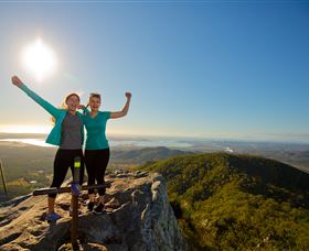 Mount Larcom Climb - Sydneys Hotel 0