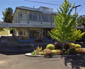 Antique Junque - Sydneys Hotel 0