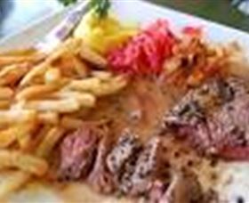 Dungog Memorial Bowling Club - Sydneys Hotel 3