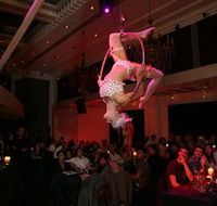 Slide Lounge - Sydneys Hotel