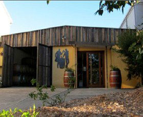 Inner City Winemakers - Sydneys Hotel 0