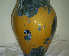 Yatte Yattah Pottery - Sydneys Hotel 0