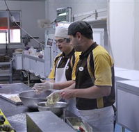 Poppy's Chocolate - Sydneys Hotel